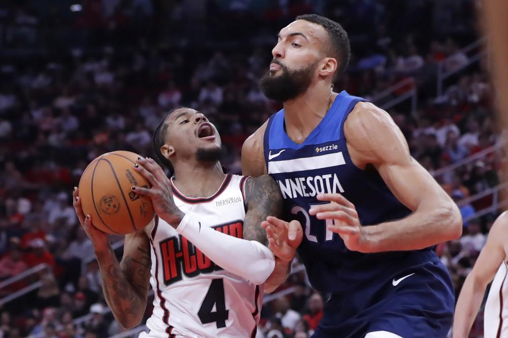 并握有反超 并握有反超