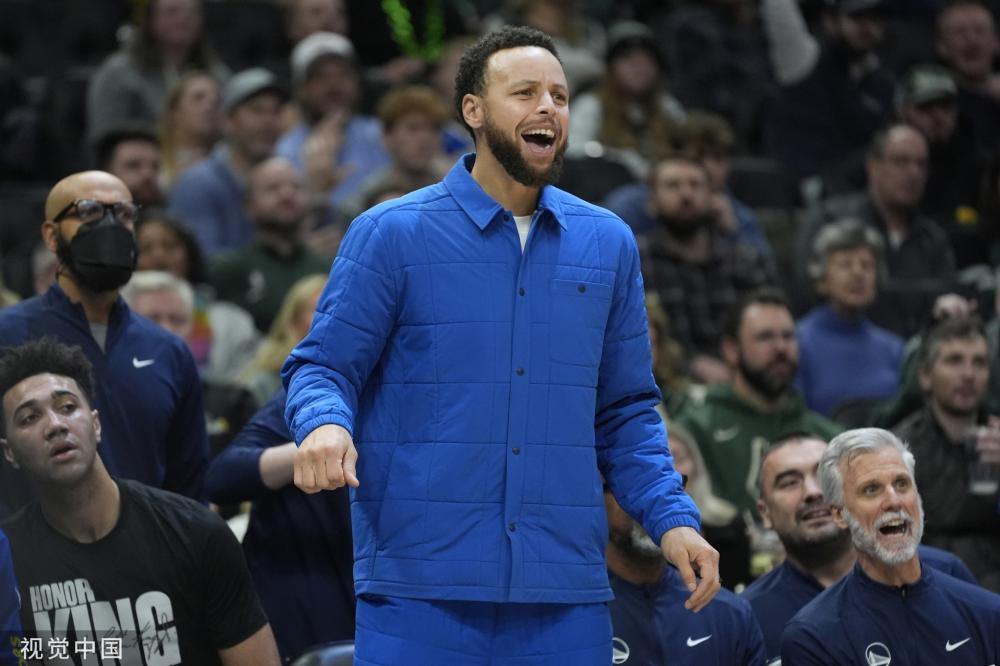 比赛中的出 比赛中的出