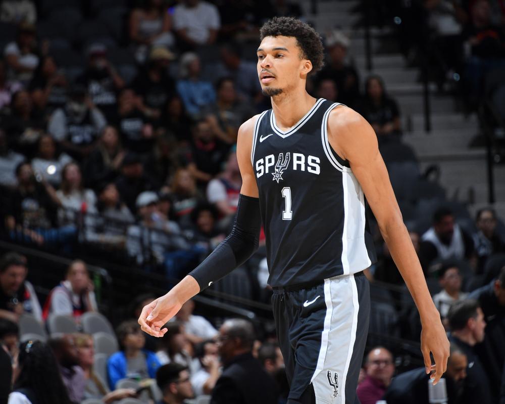 镜报:曼联可能夏窗再追戈麦斯,球员曾说过他想去利物浦(镜报:曼联或今夏再次追逐戈麦斯,此前球员曾表态更向往利物浦)