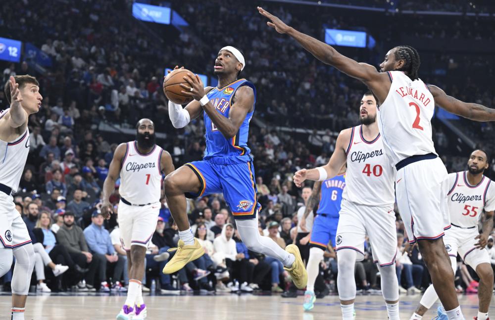 里弗斯:字母哥明天不会去客场 但养伤期间大部分时间他都会随队(里弗斯:字母哥明日不随队赴客场,养伤期大部分时间仍会跟队)