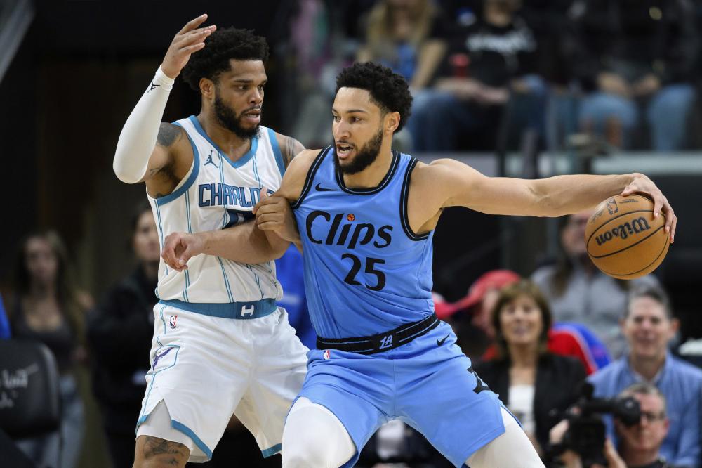 维多利亚普尔岑队获得含附加条款在内的1100万欧元转会费套餐。⚫️🔵 来源:转会专家罗马诺🚨🇳 拉菲乌·杜罗辛米今晚已正式签约,成为意甲比萨队的新球员。